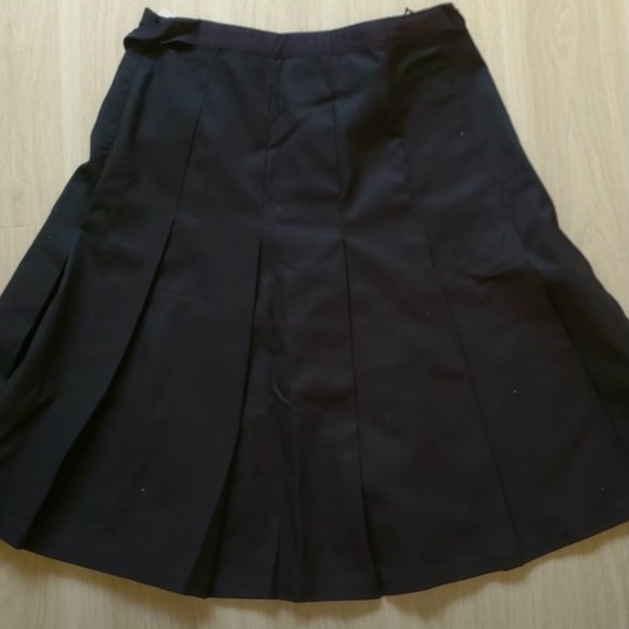 School Fashion GAP Pleated Skirt with Grosgrain Ribbon Belt  Size 0. . NWT - Picture 5 of 5